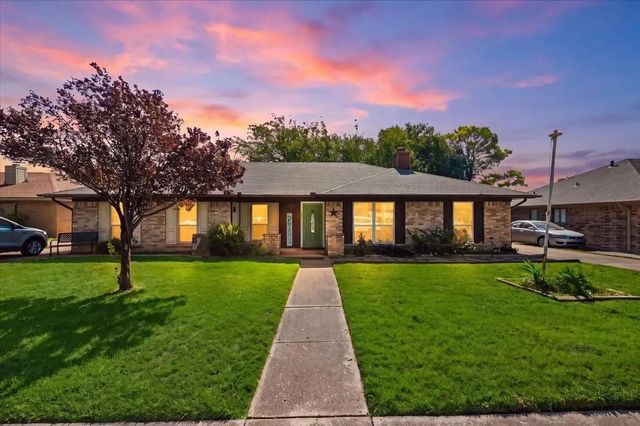 814 Rock Creek Drive, Euless