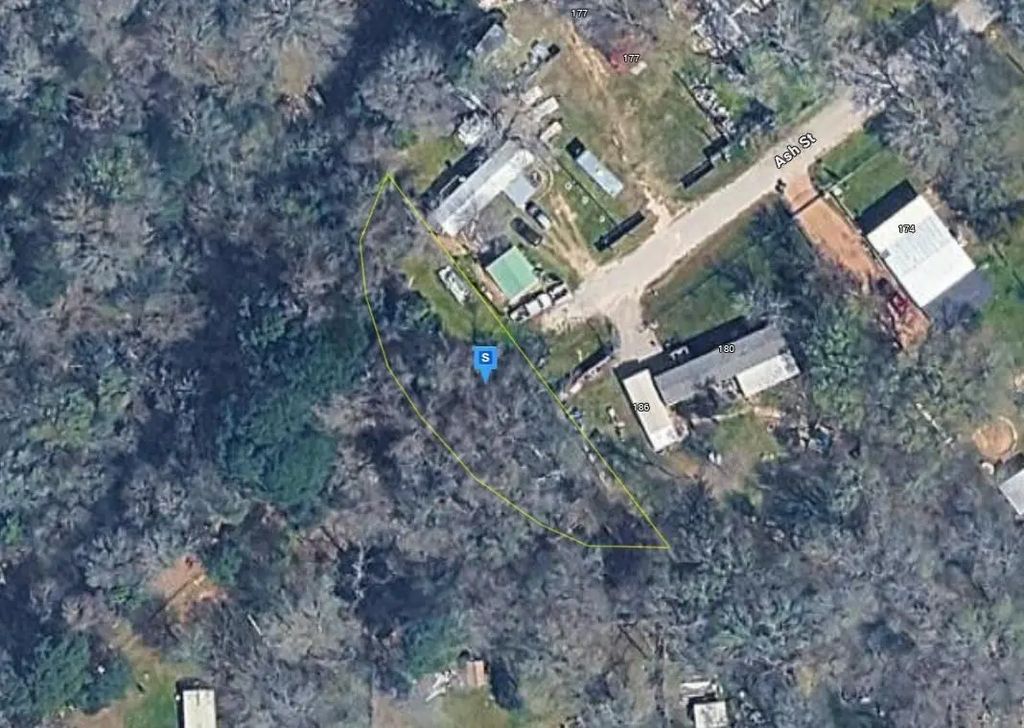 190 Ash Street, Bastrop