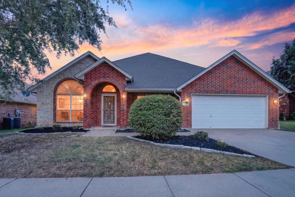 6829 Cheatham Drive, Watauga