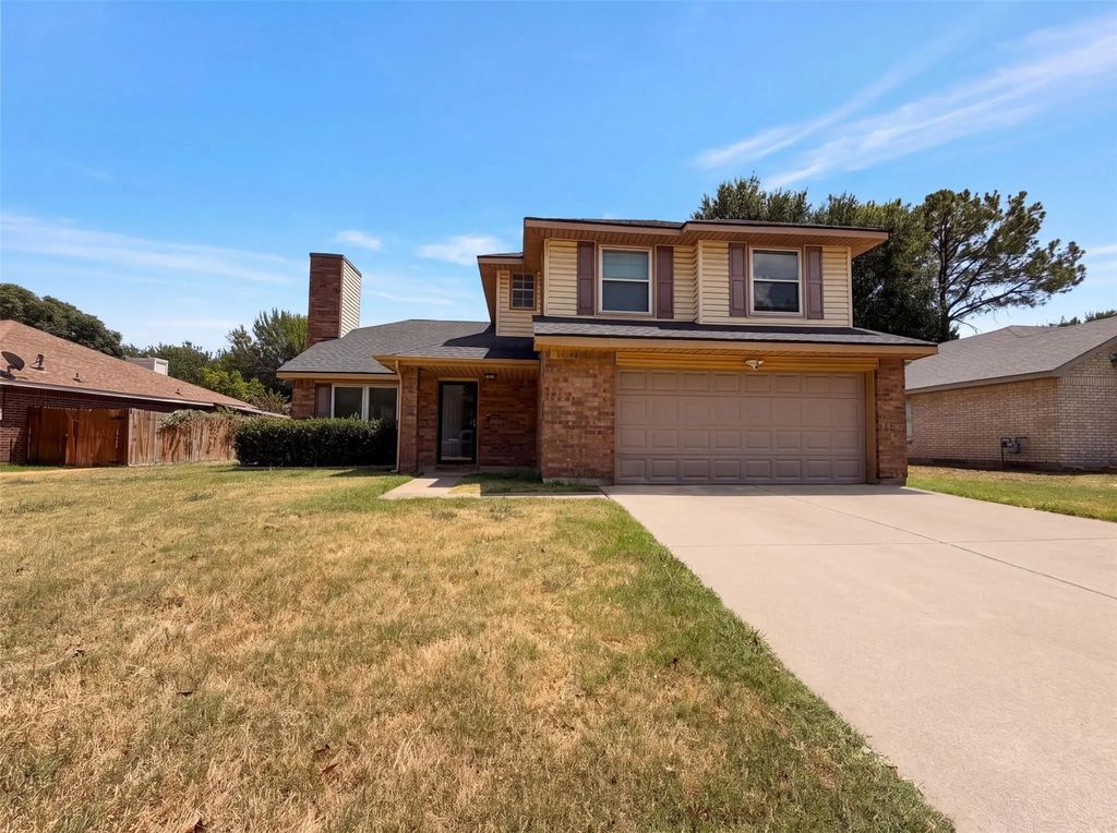 2831 Red Oak Drive, Grand Prairie