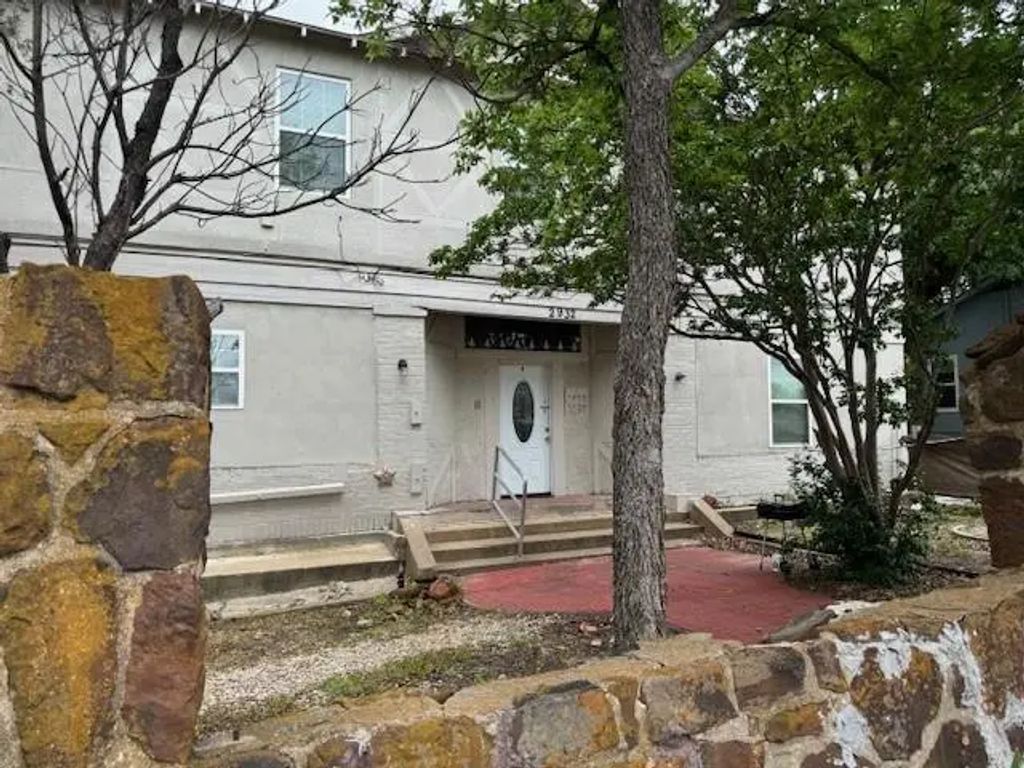 2932 Haynie #d Street, Fort Worth