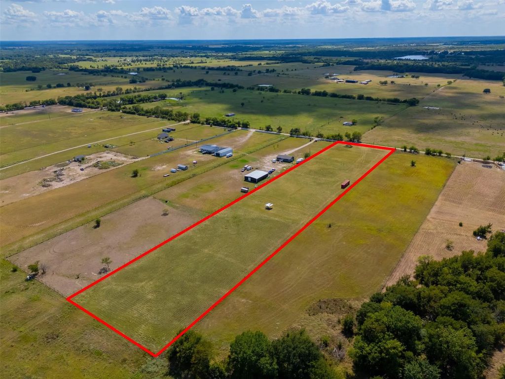 1747 Vz County Rd 3908, Wills Point