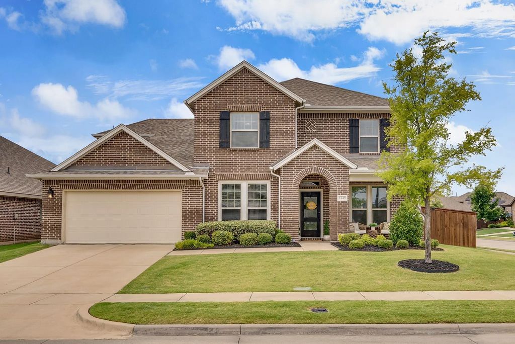 1649 Deerpath Drive, Forney