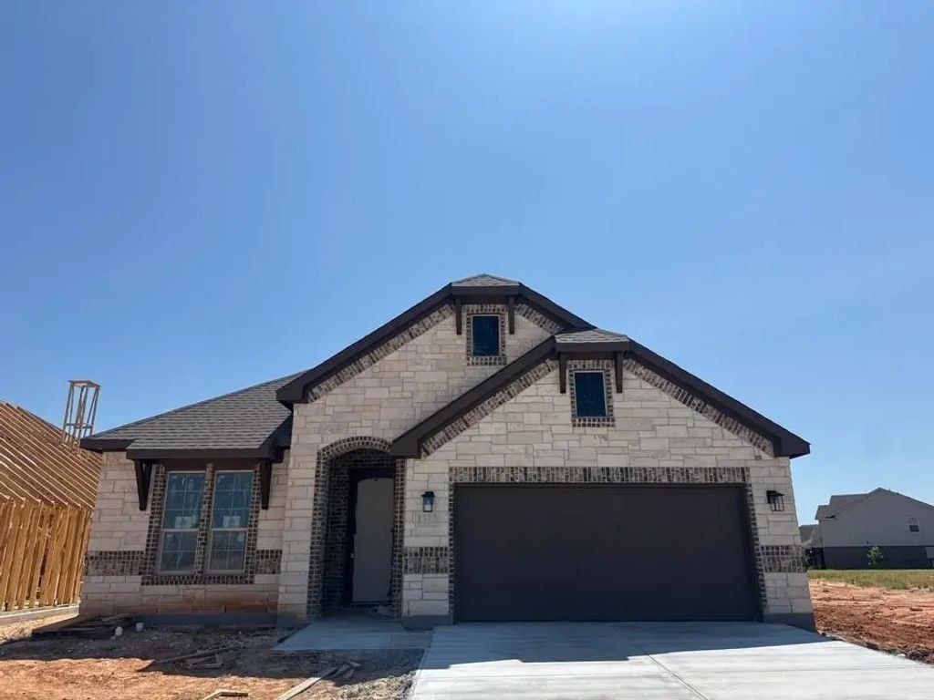 1312 Frio Drive, Springtown