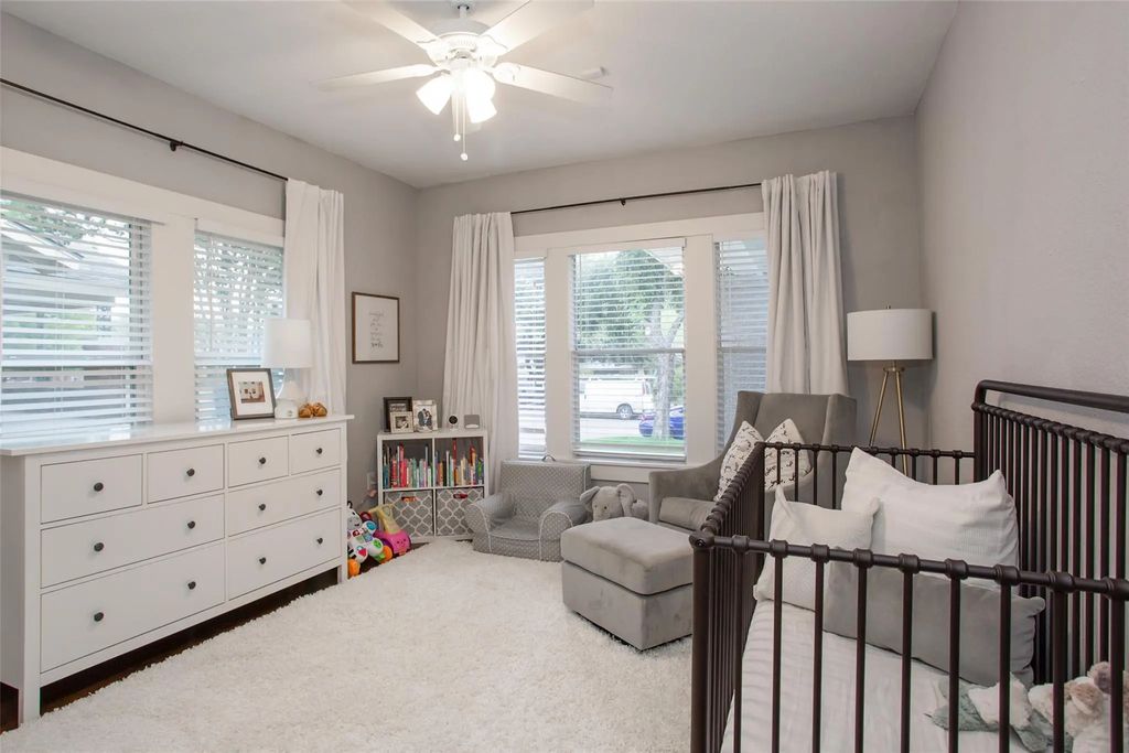 4826 Pershing Avenue, Fort Worth
