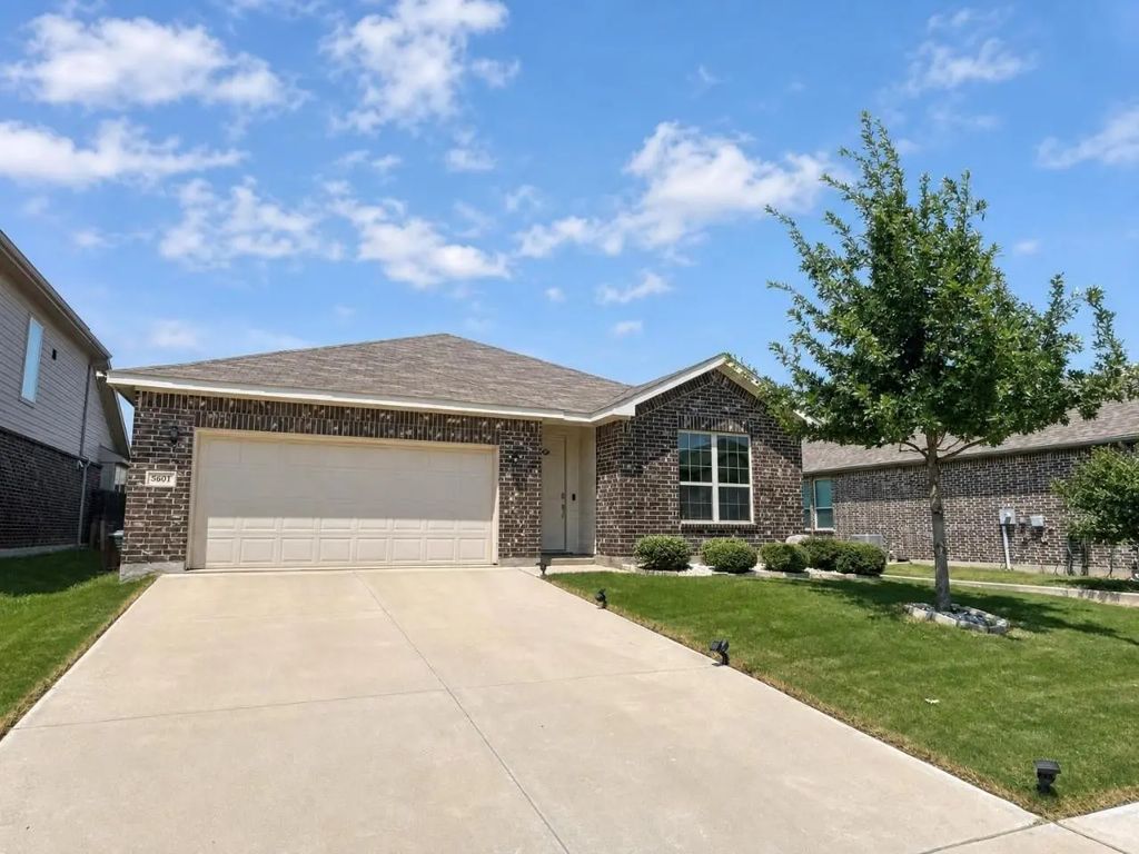 5601 Portola Lane, Denton