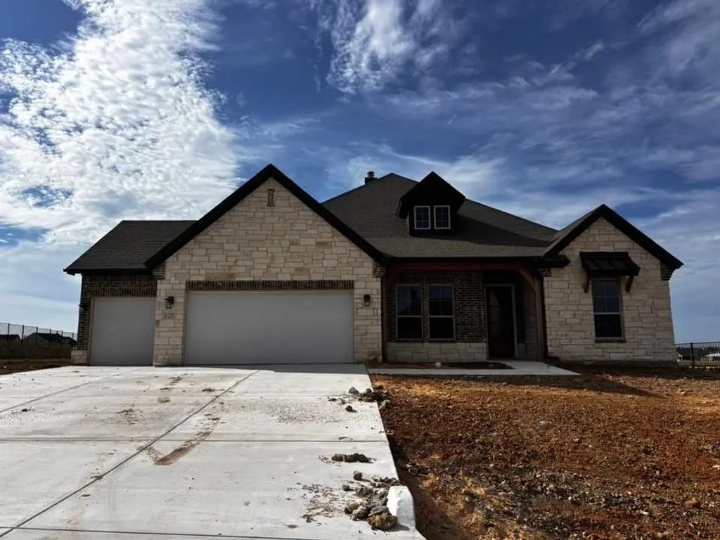 125 Pheasant Run Drive, New Fairview