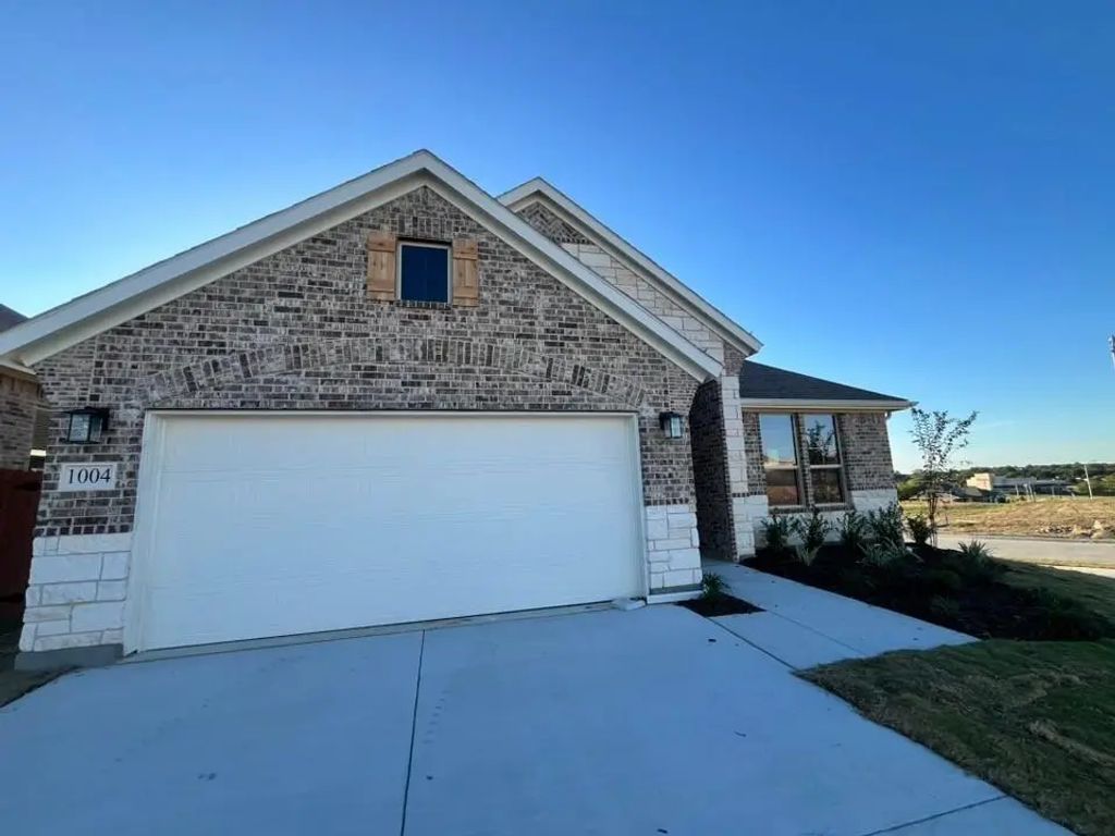 1004 Elmstead Drive, Fort Worth