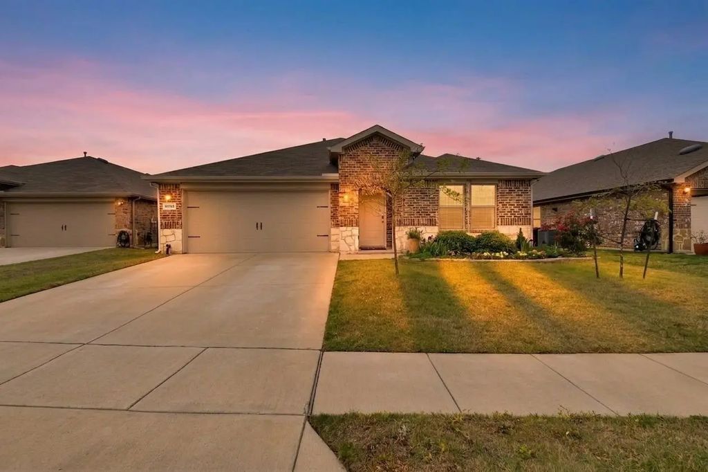 3223 Buttonbush Drive, Royse City