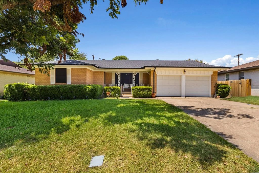 2505 Robin Lane, Garland