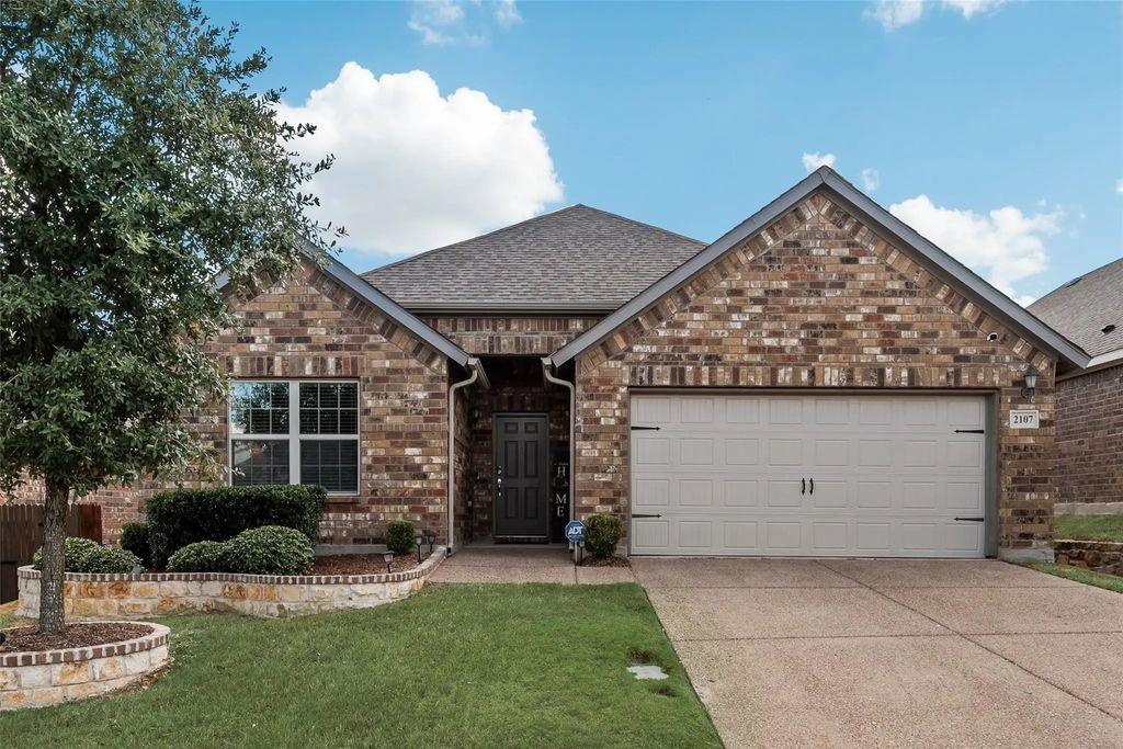 2107 Auburndale Avenue, Melissa