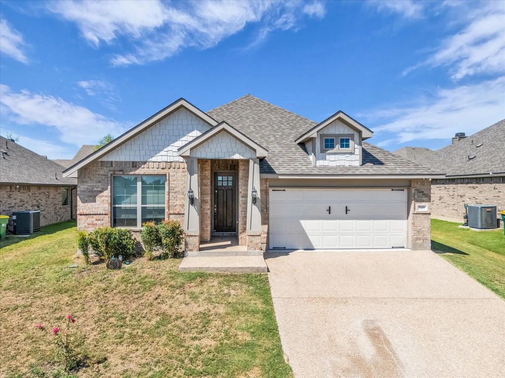 509 Paso Fino Street, Waco
