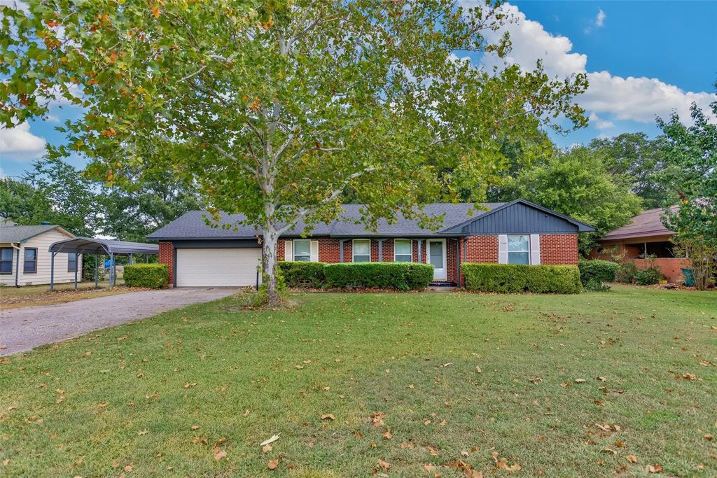 2218 Fm 2071, Gainesville