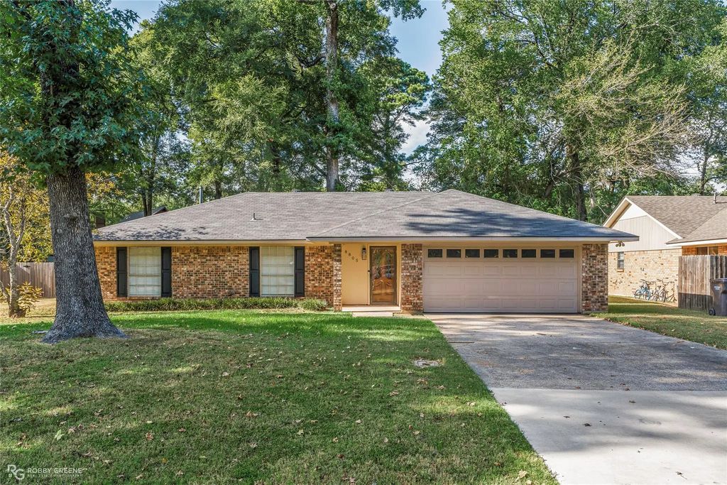 8805 Hollow Bluff Drive, Haughton