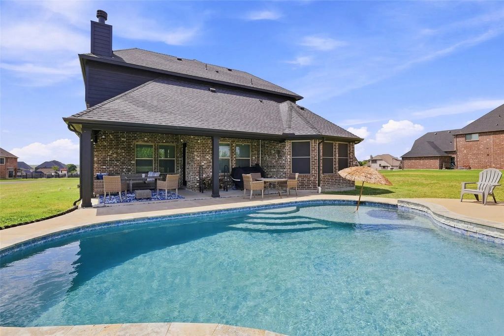 1056 Hickory Lane, Howe