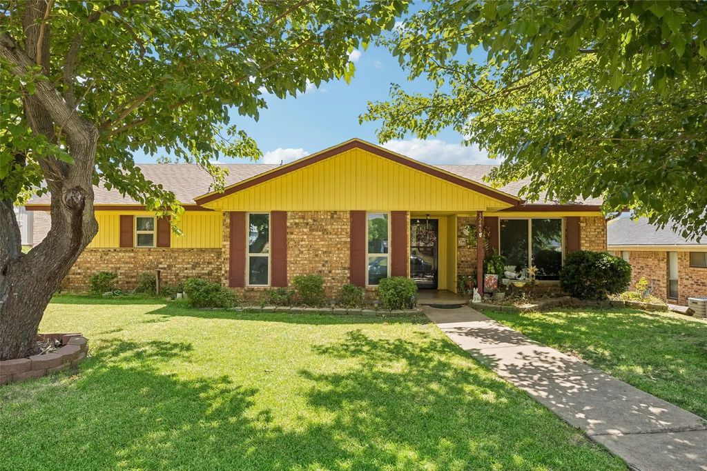 3246 Wichita Drive, Mesquite