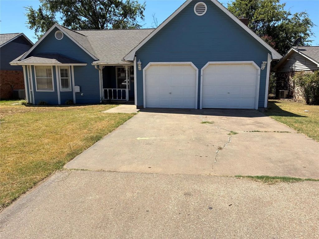3406 Ne 11th Street, Mineral Wells