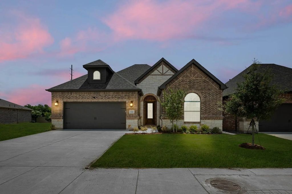 5840 Fresco Drive, Fort Worth