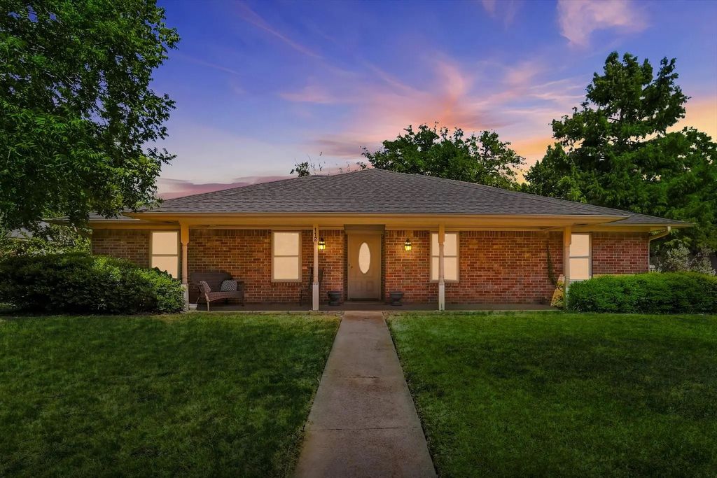 112 Diane Drive, Sanger