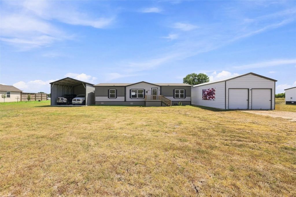 4932 County Road 4502, Commerce