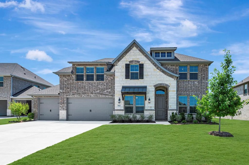 912 Wood Duck Court, Heath