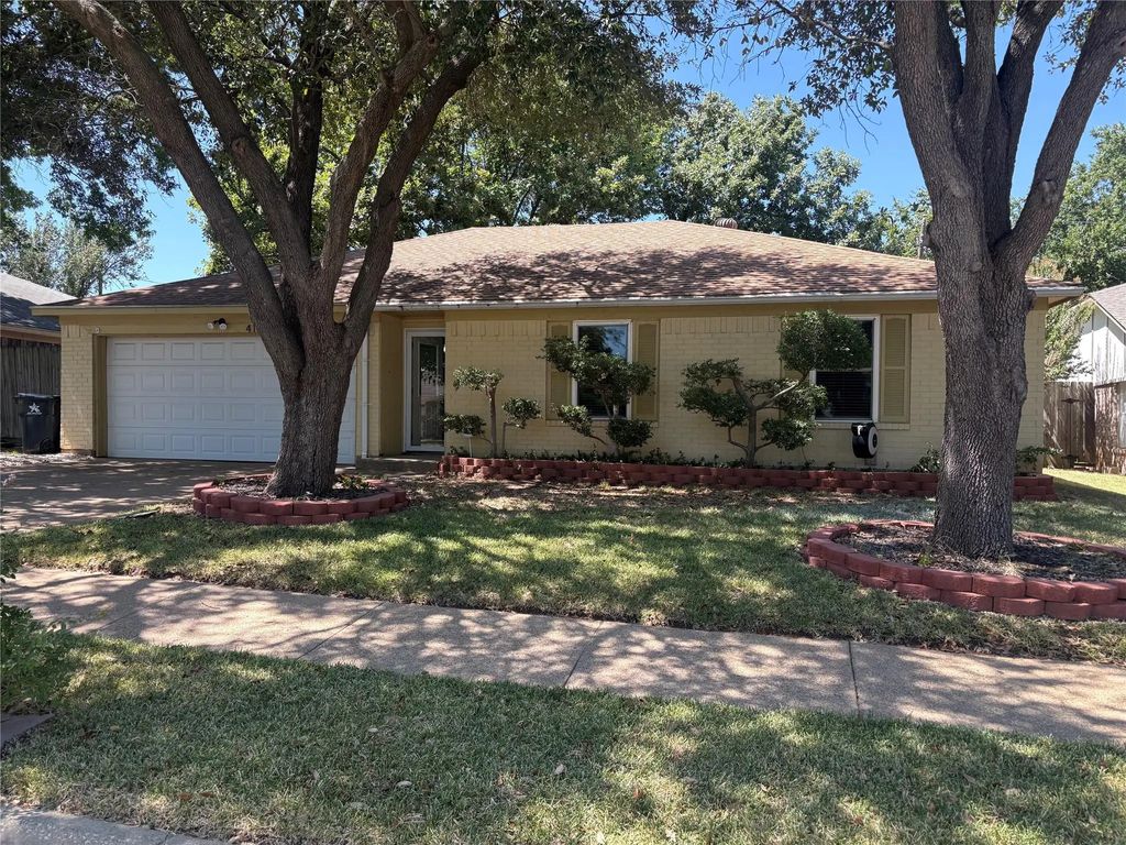 4105 Gentle Springs Drive, Arlington