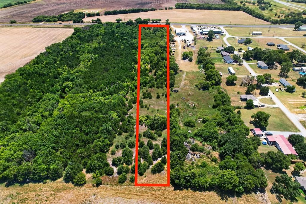 16831 State Highway 56, Southmayd
