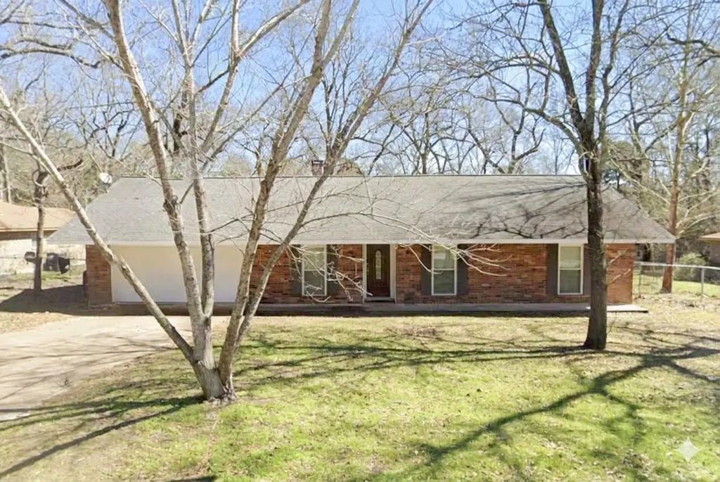 3649 Youpon Street, Huntsville
