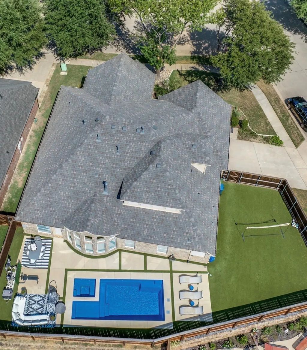8019 Navisota Drive, Lantana
