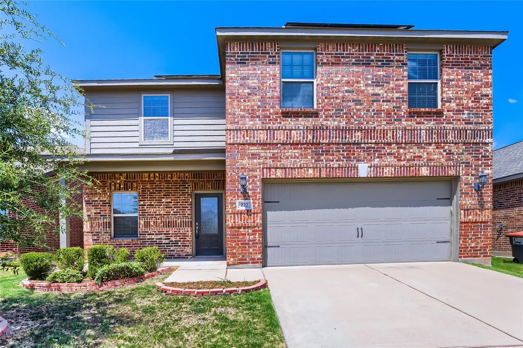 227 Curt Street, Anna
