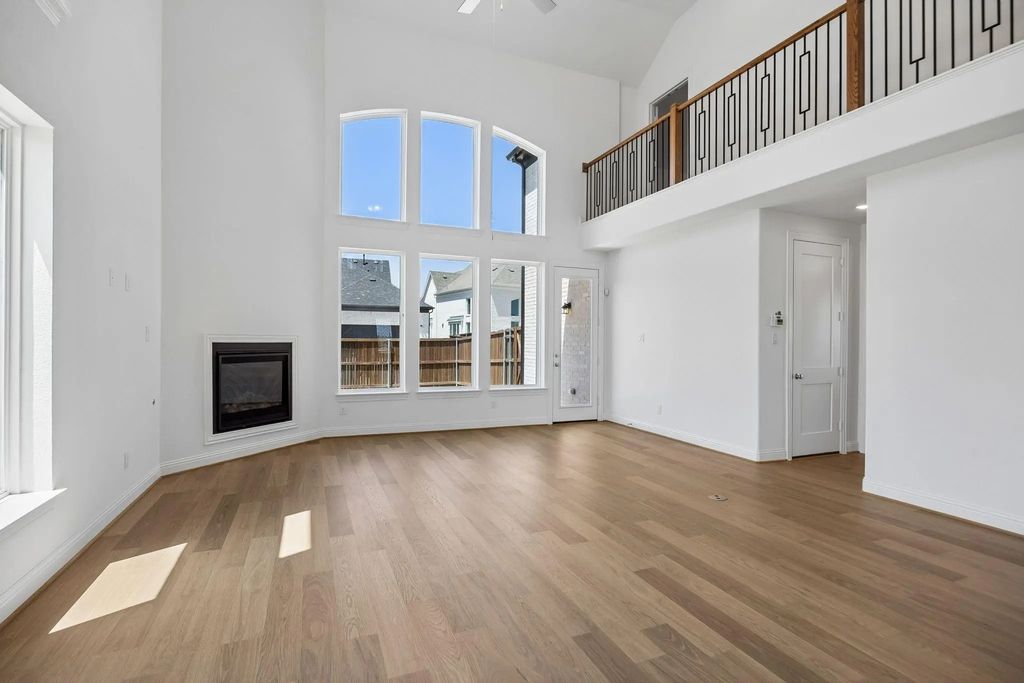 256 Golden Run Drive, Fate