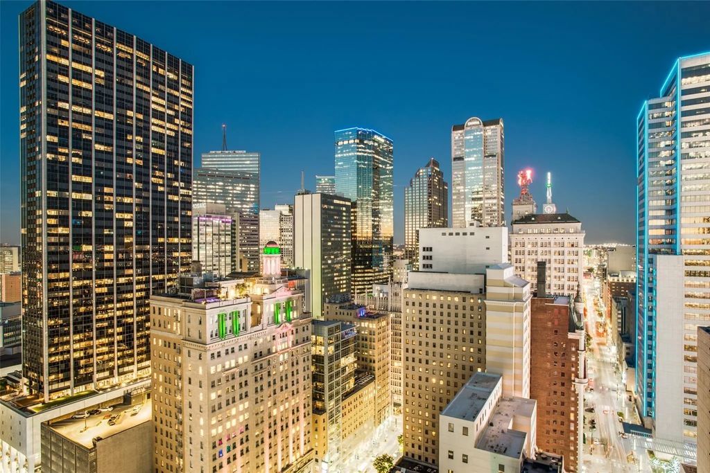 1200 Main Street 2512, Dallas