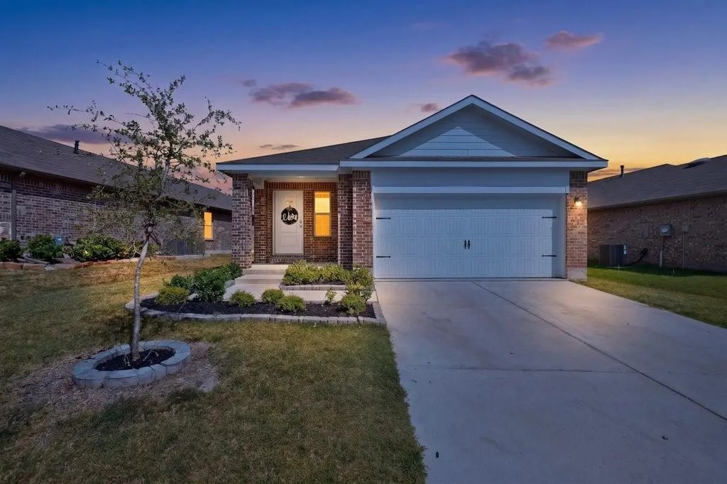17312 Lake Ray Hubbard Drive, Forney