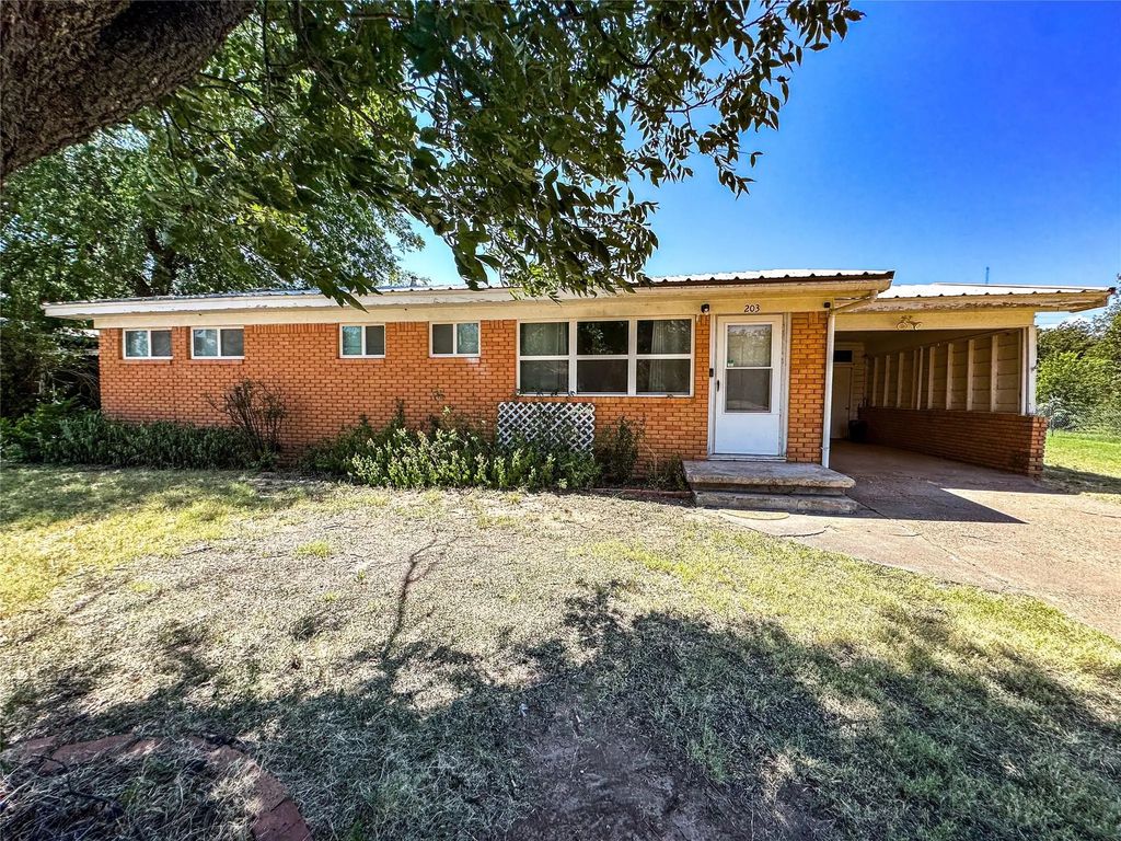 203 N Avenue M, Haskell