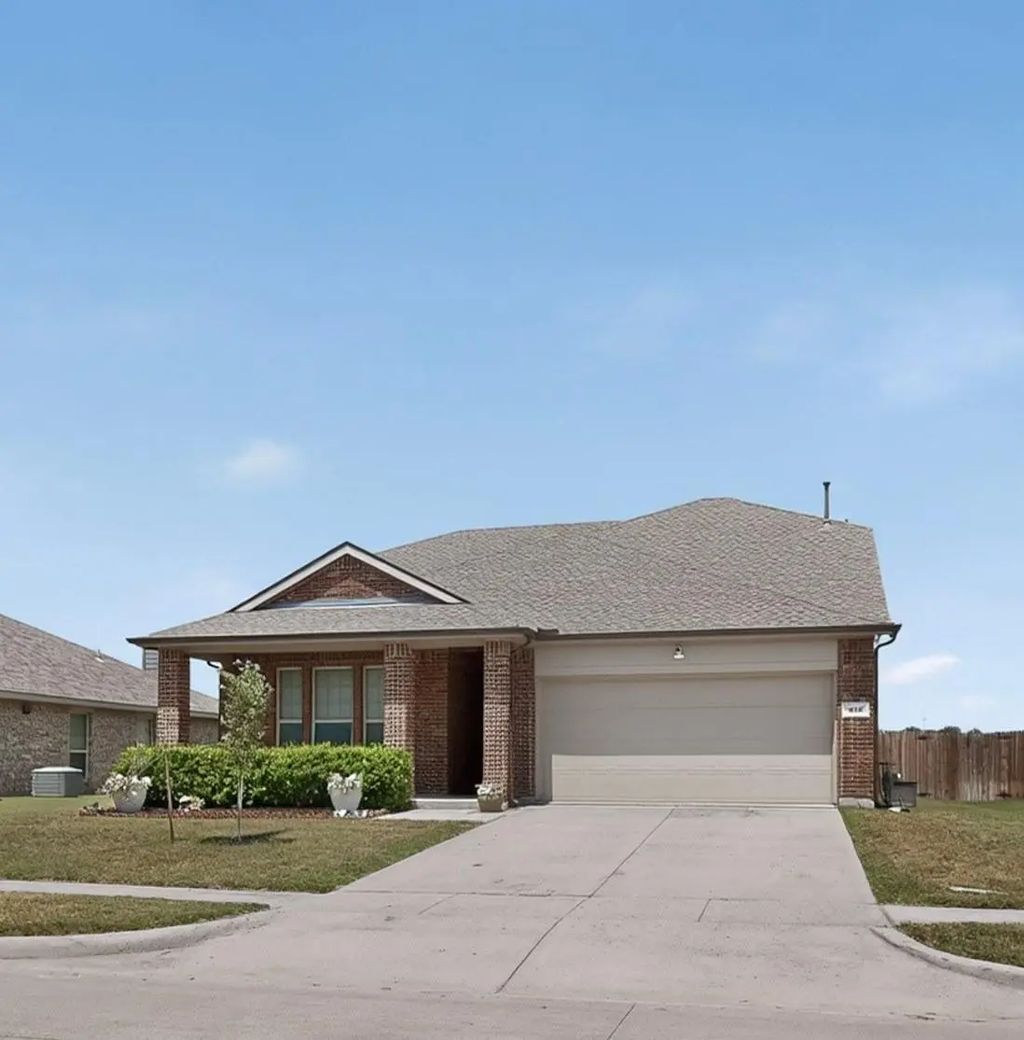 410 Dartmouth Drive, Van Alstyne