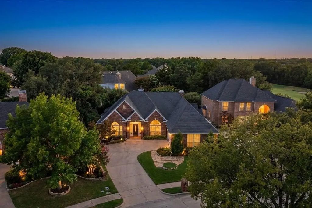 2741 Brookside Lane, McKinney