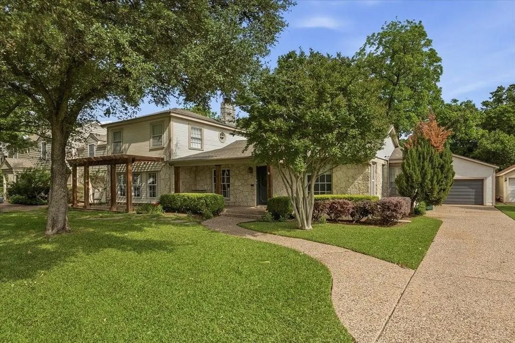 3724 Hilltop Road, Fort Worth