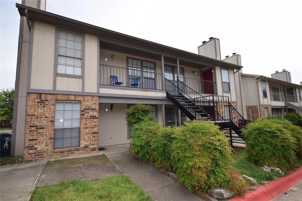 6401 Basswood Drive, Fort Worth