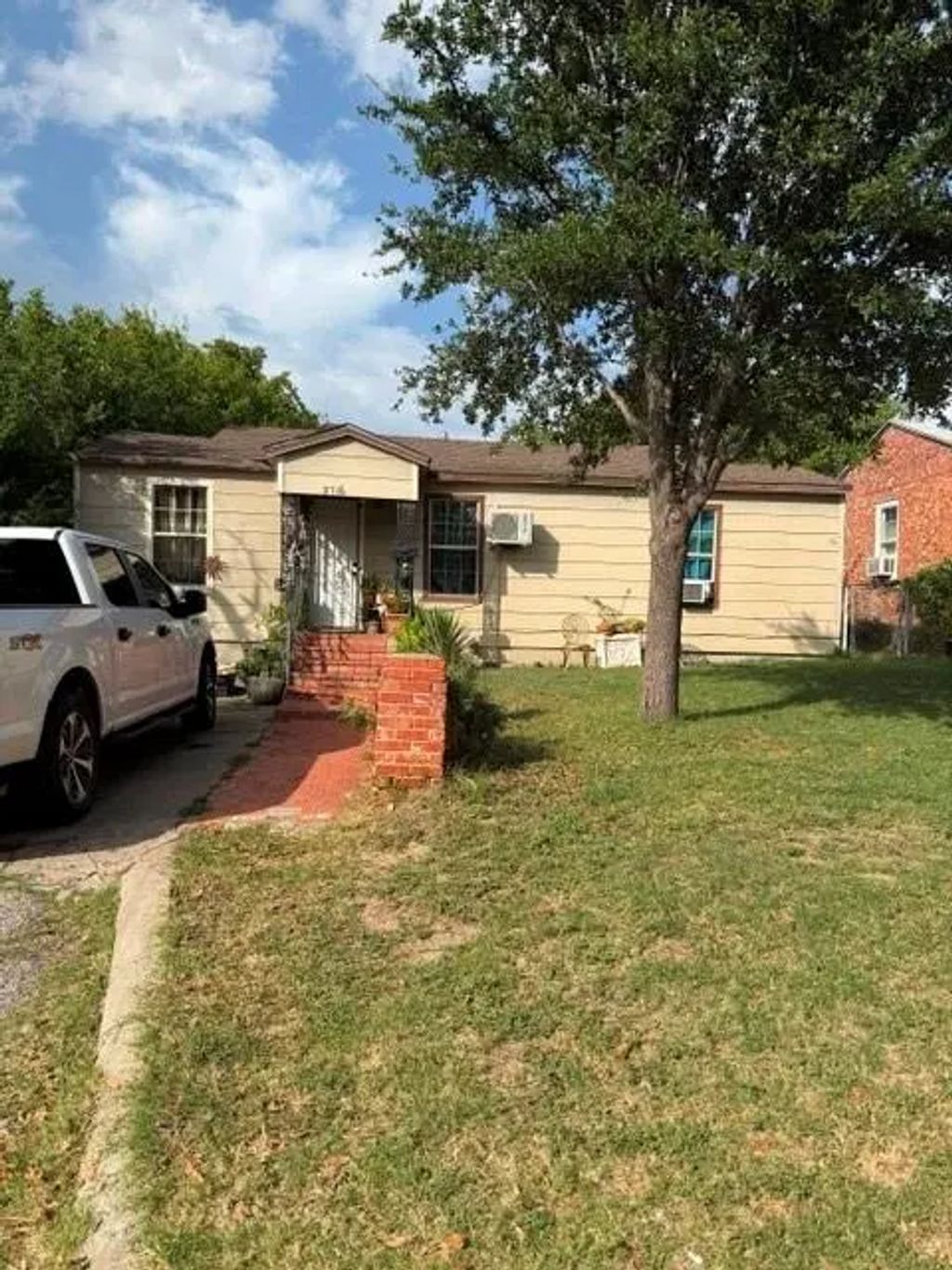 2716 35th Street, Fort Worth