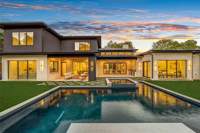 10815 Pinocchio Drive, Dallas