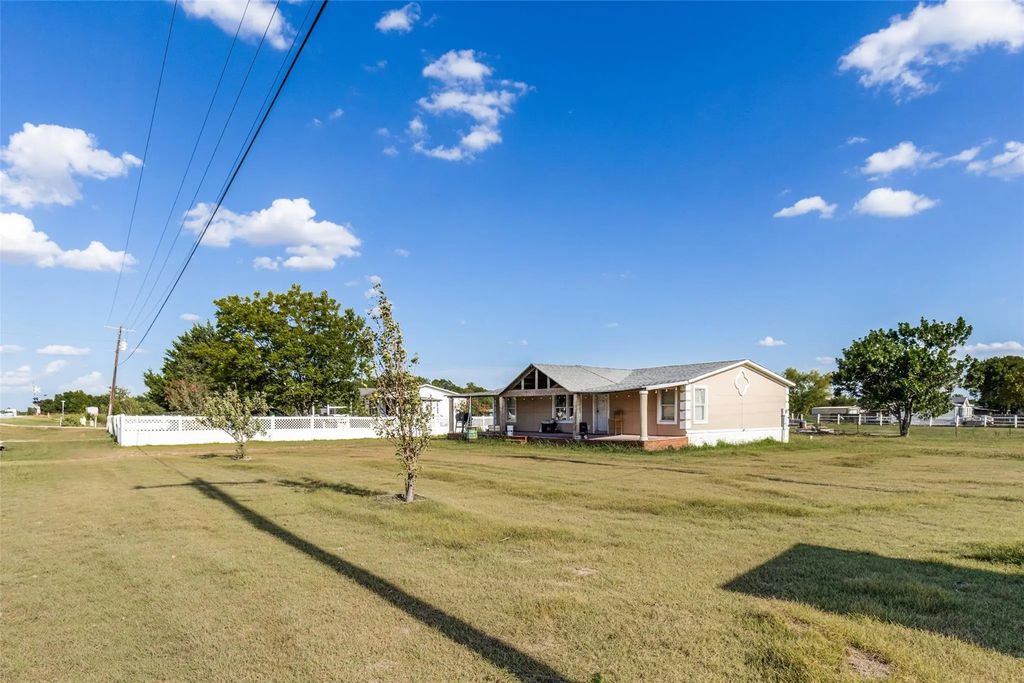 409 Fm 1126, Rice