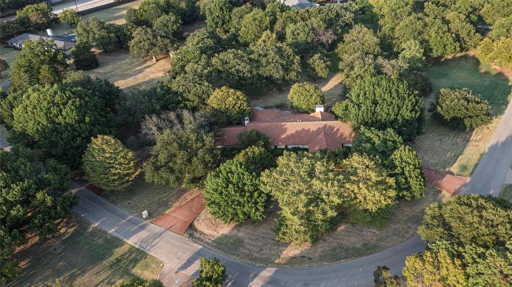 103 Red Oak Lane, Flower Mound