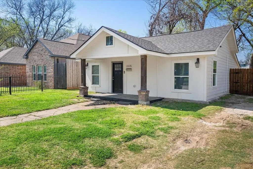 2635 Carpenter Avenue, Dallas