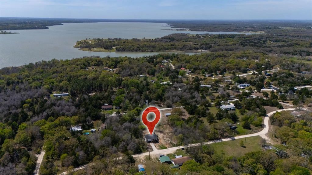 3711 County Road 3112, Purdon