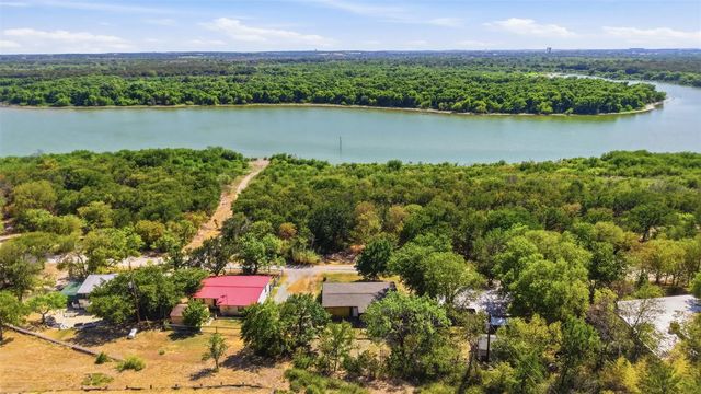 9112 Caddo Trail, Flower Mound