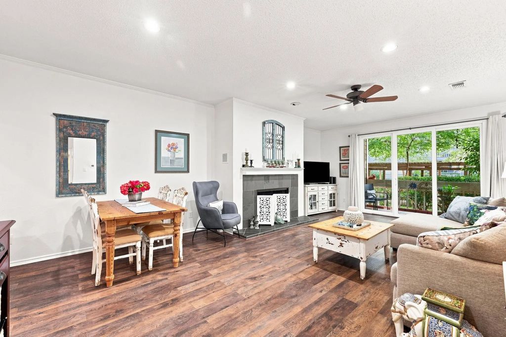 5310 Keller Springs Road 512, Dallas