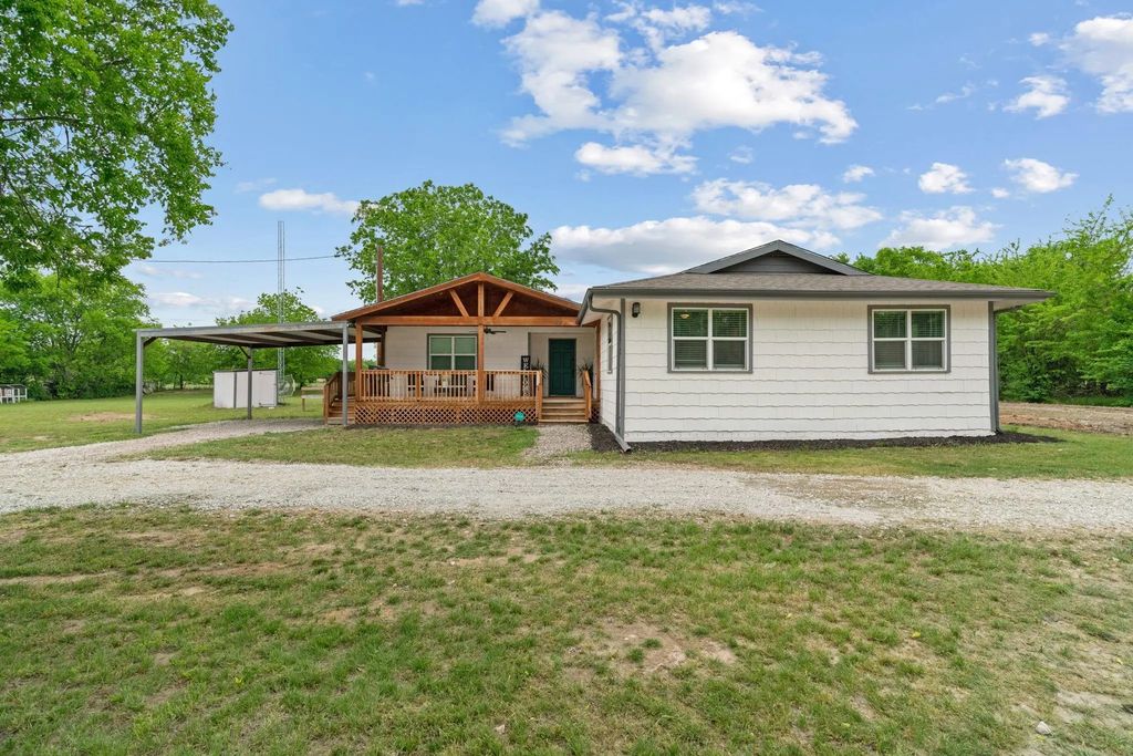 360 County Road 4358, Decatur