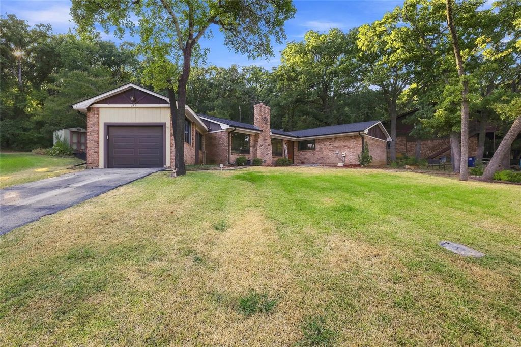 247 Don Street, Pottsboro