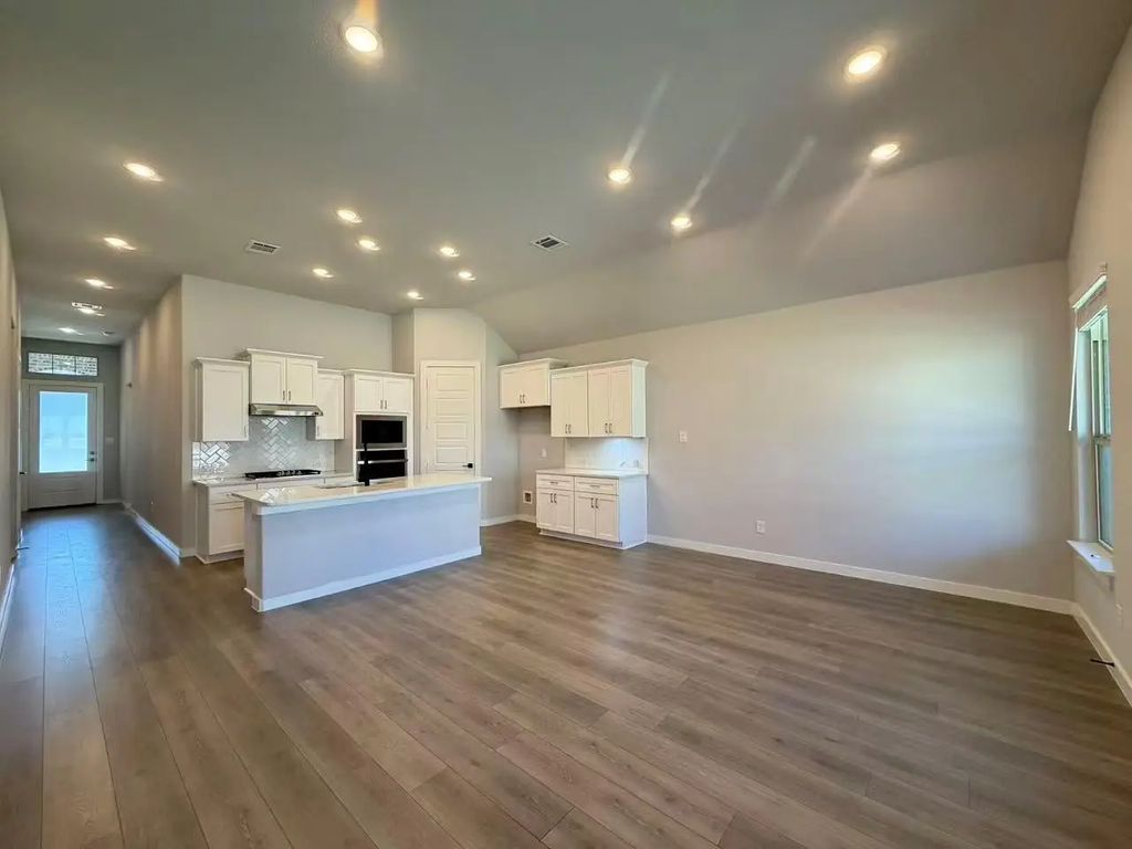 4008 Nightingale Street, Celina