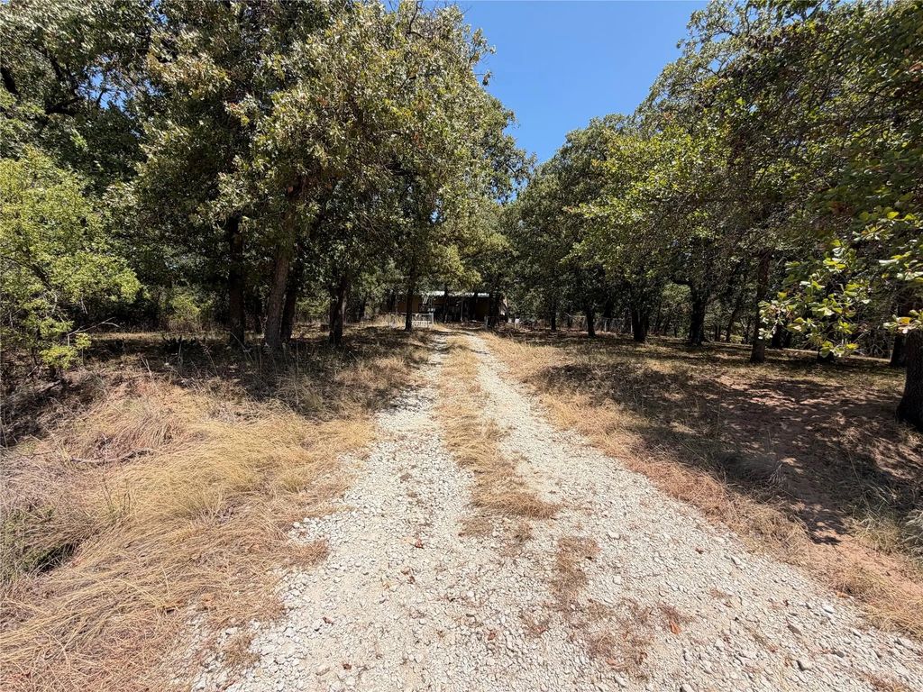 190 Fairway Drive, Nocona